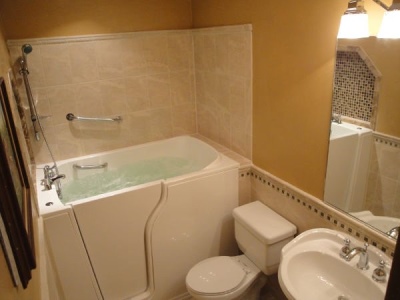 Independent Home Products, LLC installs hydrotherapy walk in tubs in Weston